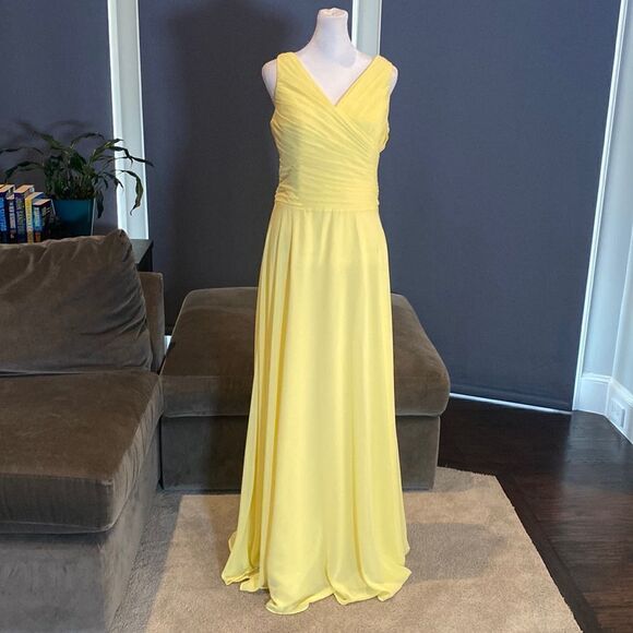 Dresses & Skirts - Women’s Yellow Full Length Chiffon V-Neck Bridesmaid Dress Corset Back Size M